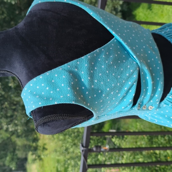 Seafoam Polka dot Dress - Picture 4 of 5